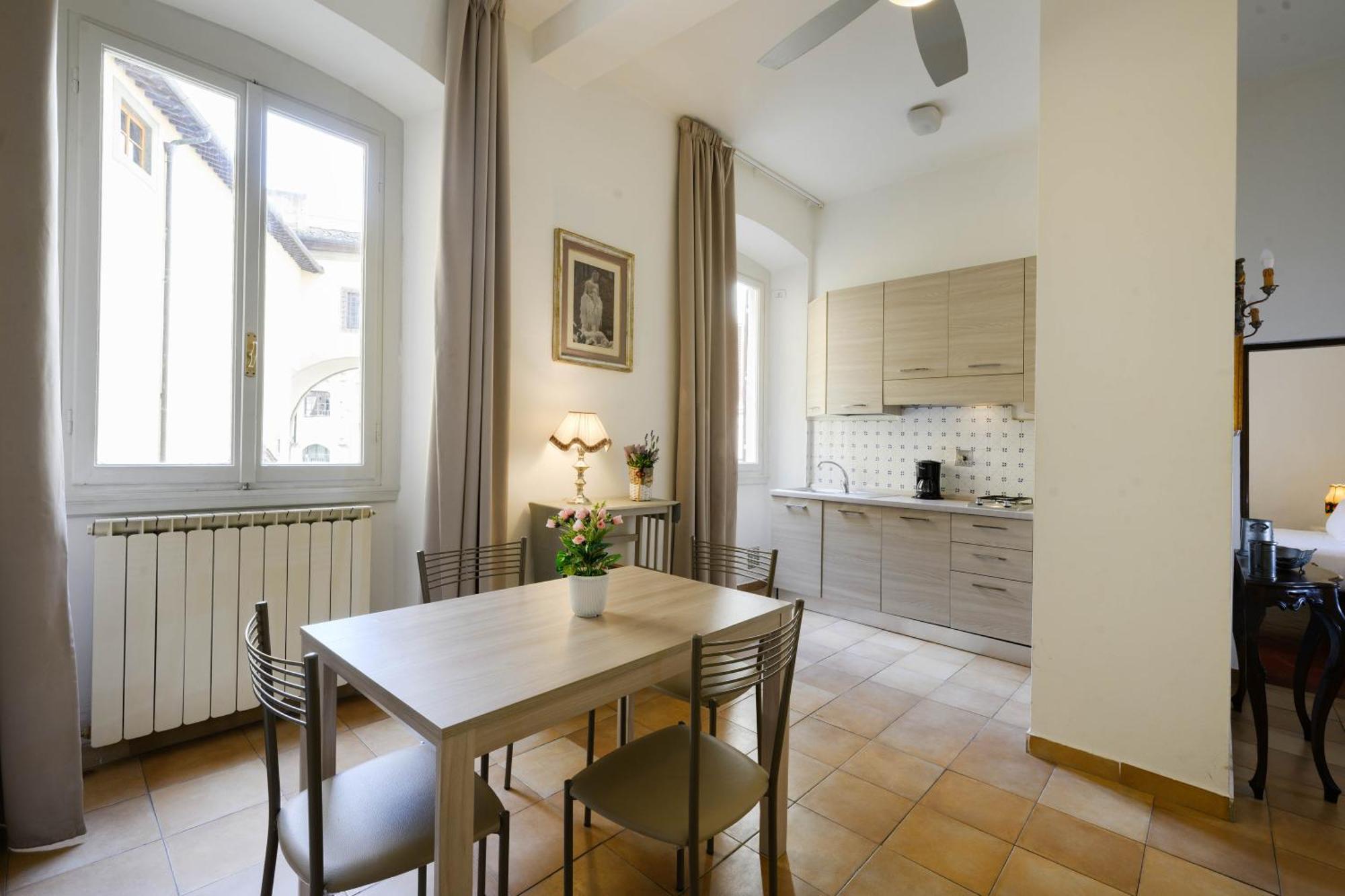 Pitti Sweet Home Firenze Bagian luar foto